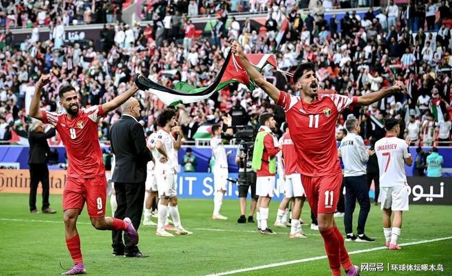 爱游戏在线登录-西亚球队为胜利庆祝，将奋战下一场的简单介绍